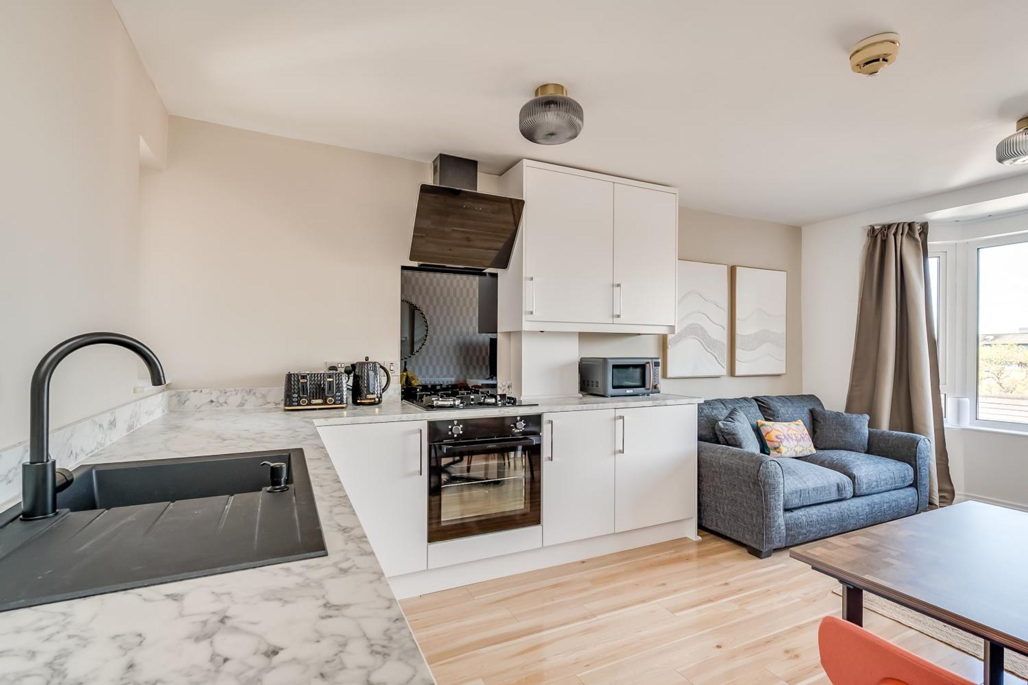 Central Belfast Apartments Queen'S Hideaway Exterior photo